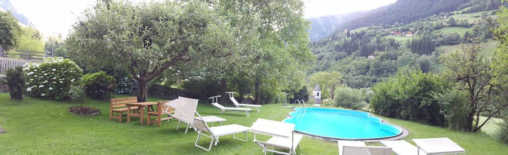 Hotel Klotz San Leonardo in Passiria Esterno foto